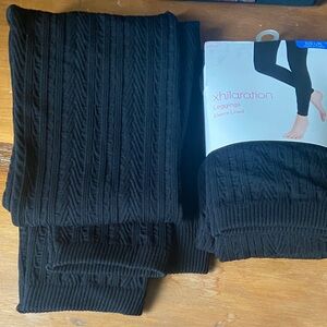 Xhilaration Black Fleece-Lined Cable Knit Leggings Size L/XL